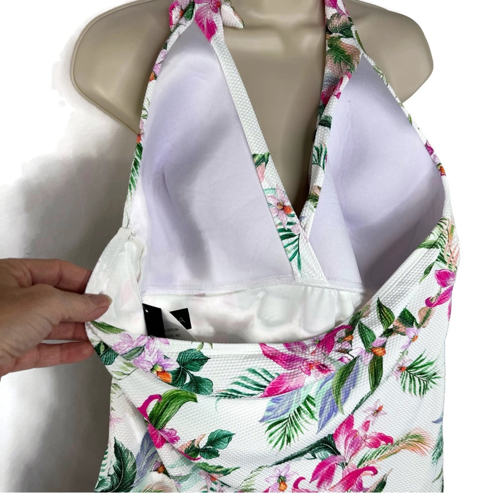 La Blanca Mystic Palms Collection Halter Tie Tankini Shirring All Over size 16. - Picture 5 of 11